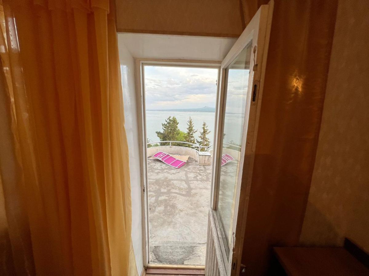 Sevan Writers House Екстер'єр фото